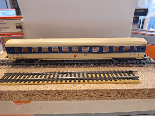 Carrozza passeggeri classe - passeggeri, 2a